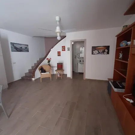 Casa Incanto Marina Bis 度假居 *