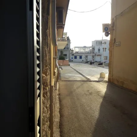 Casa Incanto Marina Bis 度假居 拉古萨的码头